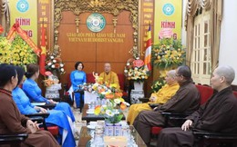 Hội Liên hiệp phụ nữ Hà Nội chúc mừng Đại lễ Phật đản 2023
