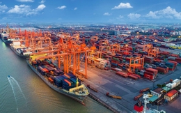 Xuất nhập khẩu 10 tháng vượt mốc 762 tỷ USD