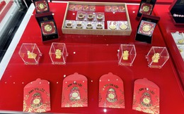 Giá vàng hôm nay 27/12: Thiết lập mức đỉnh cao