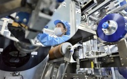 VCCI đề xuất bỏ cấp giấy phép đầu tư ra nước ngoài