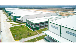 TP.HCM: Kho xưởng xây sẵn duy trì hoạt động ổn định