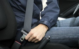 Khách ngồi ghế sau ôtô không thắt dây an toàn bị phạt ra sao?