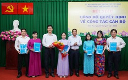 Sở Văn hóa, Thể thao và Du lịch TP Cần Thơ trao quyết định công tác cán bộ