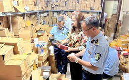 Hà Nội: Xử lý hơn 4.700 vụ buôn lậu, gian lận thương mại, thu nộp ngân sách hơn 102 tỷ đồng