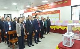 Hà Tĩnh: "Ngày hội non sông" rực rỡ sắc màu dân chủ, gần 1 triệu cử tri nô nức thực hiện quyền công dân