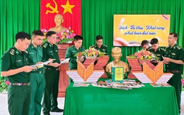 Sôi nổi Ngày Sách và Văn hóa đọc trong BĐBP tỉnh An Giang