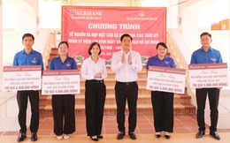 Agribank Chi nhánh Đức Huệ Bắc Long An về nguồn giáo dục truyền thống, lan tỏa trách nhiệm vì cộng đồng