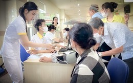 Bệnh viện Đại học Nam Cần Thơ khám sức khỏe miễn phí cho 2.000 người dân phường Cái Răng