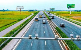 Bộ Xây dựng triển khai 100 ngày tăng tốc chuyển đổi số, làm sạch tối thiểu 80% dữ liệu giao thông