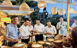 Đưa sản phẩm làng nghề TP. Bắc Ninh lên sàn thương mại điện tử: Mở rộng không gian tiêu thụ