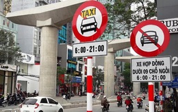 Hà Nội: Khôi phục lại biển cấm taxi, xe hợp đồng tại 10 tuyến phố