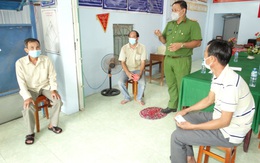 An Giang: Phát huy hiệu quả chiến thuật “đi từng ngõ, gõ từng nhà” trong cấp căn cước công dân