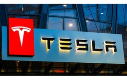 Giá cổ phiếu Tesla giảm mạnh do đâu?
