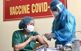 Hơn 63.700 người Việt đã tiêm vắc xin COVID-19