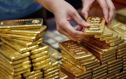 Giá vàng hôm nay 3/11: Lao dốc sau phát biểu của Chủ tịch Fed