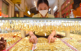 Giá vàng hôm nay 23/7: Giá vàng thế giới tiếp đà tăng