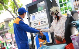 Giá xăng dầu hôm nay 21/9: Giá dầu giảm gần 1.700 đồng/lít