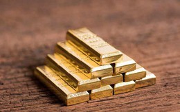 Giá vàng hôm nay 10/1: Vàng trong nước bất ngờ giảm sâu