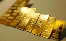 Giá vàng hôm nay 25/10: Giảm xuống 1.970 USD/ounce