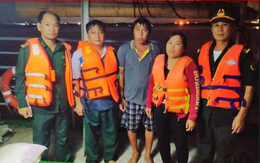 BĐBP TP.Hồ Chí Minh: Cứu 2 người bị chìm xà lan trên biển