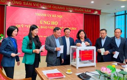 Thành ủy Hà Nội ủng hộ Quỹ "Vì biển, đảo Việt Nam" năm 2024