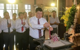 Hiệp hội Doanh nghiệp tỉnh Thanh Hóa: Dâng hoa, dâng hương tưởng niệm Chủ tịch Hồ Chí Minh