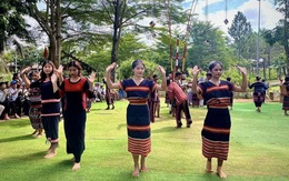 Đa dạng sắc màu văn hóa trong Tuần “Đại đoàn kết các dân tộc - Di sản Văn hóa Việt Nam” năm 2025