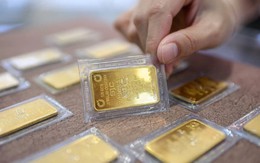 Giá vàng hôm nay 31/10: Điều chỉnh trái chiều