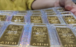 Giá vàng hôm nay 18/11: Đi ngang