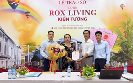 ROX Living Kiến Tường trao sổ hồng cho khách hàng, khẳng định năng lực và trách nhiệm của chủ đầu tư