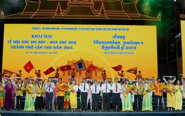 TP Cần Thơ khai mạc Lễ hội Oóc Om Bóc - Đua ghe Ngo năm 2025