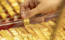Giá vàng hôm nay 12/12: Đảo chiều giảm nhẹ