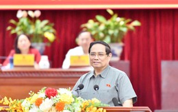 Thủ tướng Chính phủ Phạm Minh Chính và Đoàn ĐBQH TP. Cần Thơ tiếp xúc cử tri chuyên đề về y tế và giáo dục