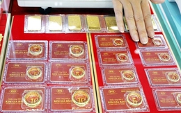 Giá vàng hôm nay 30/12: Áp lực chốt lời lan rộng
