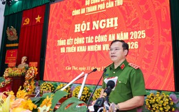 Thứ trưởng Nguyễn Văn Long dự và chỉ đạo Hội nghị tổng kết công tác Công an TP Cần Thơ năm 2025
