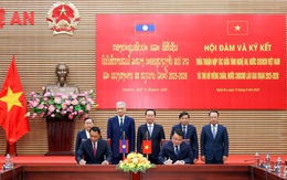 Lễ ký kết Biên bản hợp tác Nghệ An - Viêng Chăn: Củng cố tình đoàn kết Việt - Lào