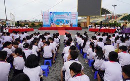 Hà Nội: Gần 2.000 người dự phát động toàn dân tập bơi, phòng, chống đuối nước