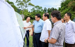 Nghệ An: Phó Chủ tịch UBND tỉnh kiểm tra tiến độ dự án giao thông tại huyện Con Cuông