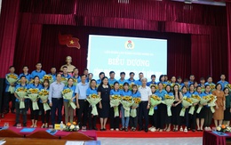 Thái Bình: Trao 217 suất quà cho đoàn viên, người lao động nhân dịp Tháng công nhân