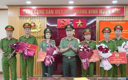 Thanh Hóa: Tân Giám đốc Công an tỉnh trao thưởng cho các đơn vị có thành tích xuất sắc