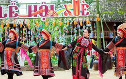 Lễ hội Xòe Bản Mây mở màn cho mùa lễ hội tưng bừng tại Fansipan, Sa Pa