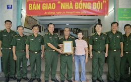 Ban Chỉ huy BĐBP tỉnh An Giang: Bàn giao nhà đồng đội tại phường Rạch Giá