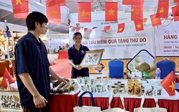Hà Nội: Quảng bá tinh hoa làng nghề tại Hội chợ triển lãm hàng lưu niệm, quà tặng Thủ đô năm 2025