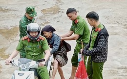 Các xã miền núi Thanh Hóa khẩn trương di dời người dân ở khu vực nguy hiểm đến nơi an toàn