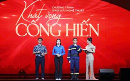Chương trình nghệ thuật “Khát vọng cống hiến” và giao lưu giữa các điển hình tiên tiến trong phong trào thi đua “Vì an ninh Tổ Quốc”