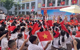 Lễ khai giảng đặc biệt tại Trường Tiểu học Đền Lừ