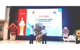 Học sinh Trường THPT Nguyễn Gia Thiều hân hoan dự Lễ khai giảng năm học mới 2025-2026