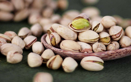 Xuất khẩu hạt dẻ cười tăng mạnh nhất trong nhóm rau quả