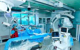 Bệnh viện Đa khoa Quốc tế S.I.S Cần Thơ ứng dụng “mắt thần” can thiệp DSA Artis Icono trong điều trị bệnh mạch máu