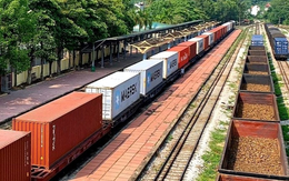 Sản lượng hàng hóa đi tàu liên vận Trung Quốc-Việt Nam tăng 86%